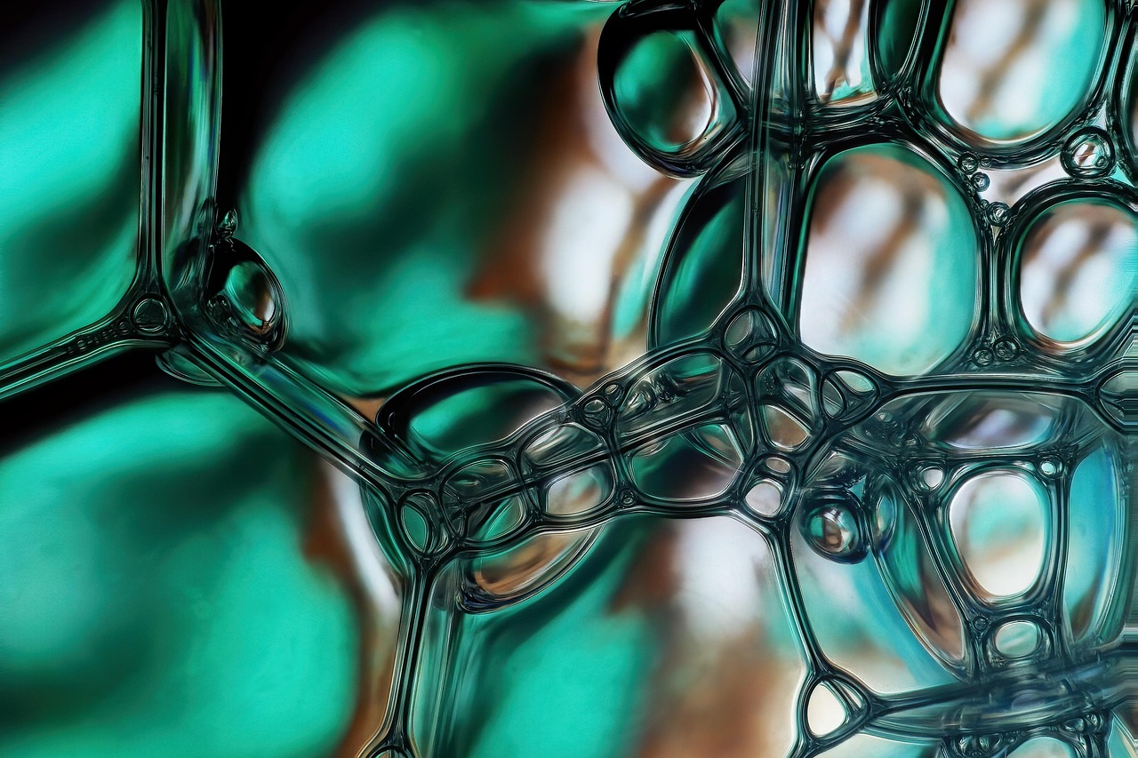 聚氨酯高回彈聚醚對泡沫孔隙結構和物理機械性能的影響研究