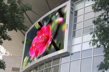 新一代胺類催化劑KC101，提供良好的流動性和加工性能，減少氣泡